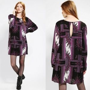 NWT MINKPINK BY URBAN OUTFITTERS DRESS SIZE LARGE